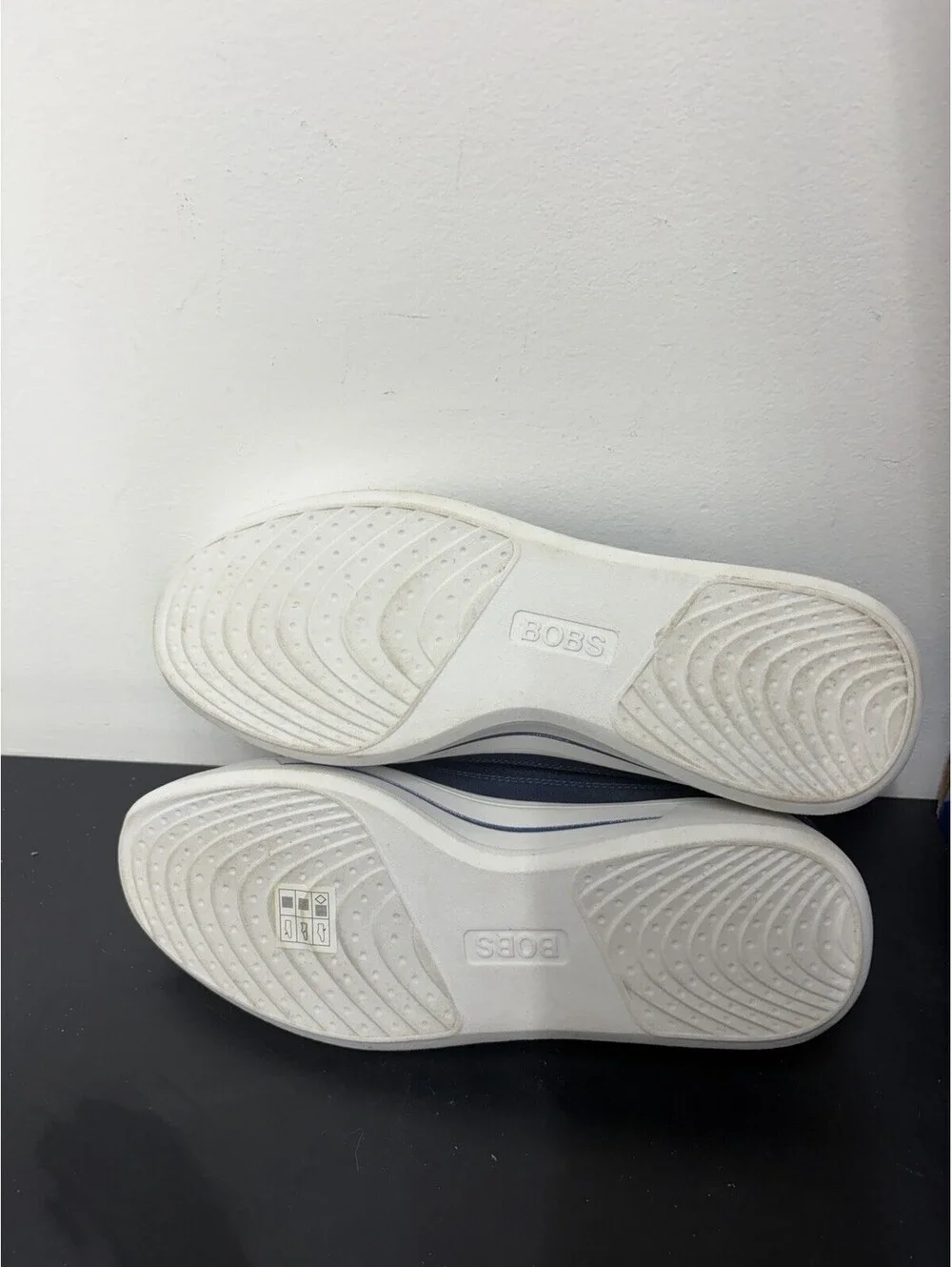 Skechers slip ins